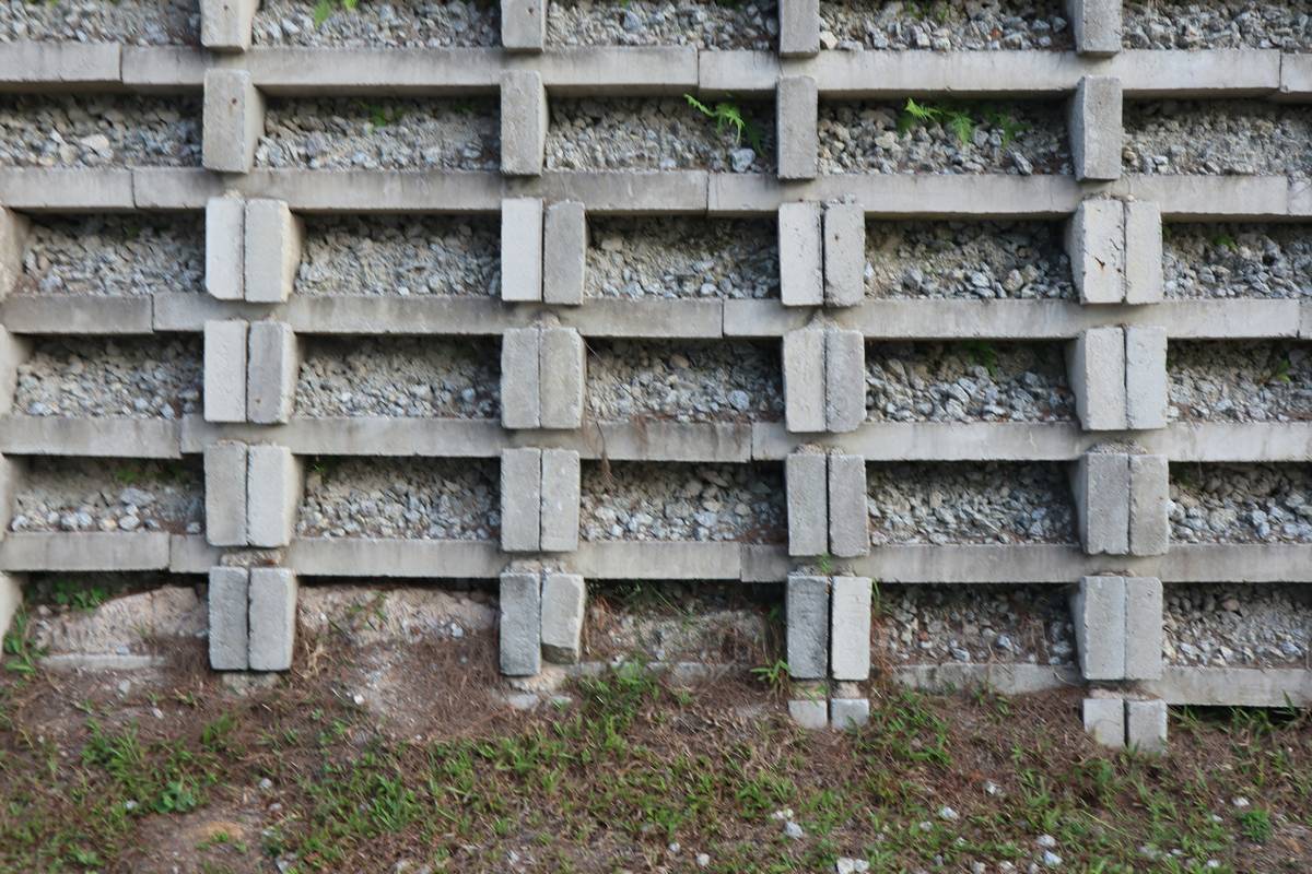 Using Gravel in Landscaping: 7 Proven Tips to Avoid Costly Mistakes